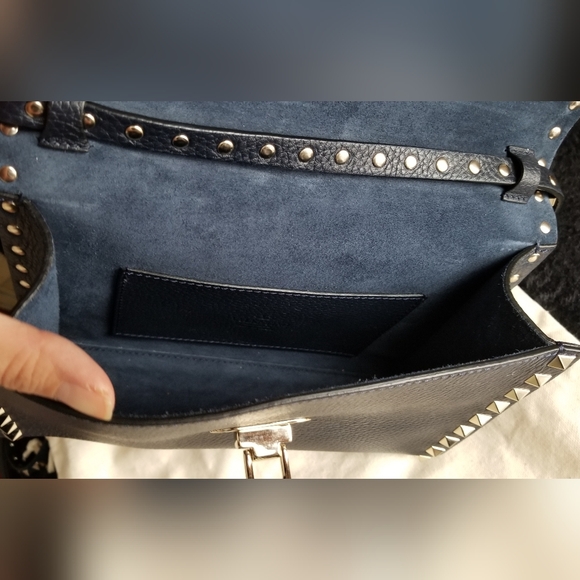 Valentino Garavanismall Rockstud leather crossbody bag - Picture 3 of 11
